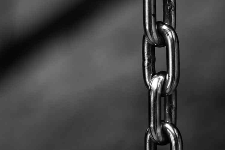 strong-chain-link